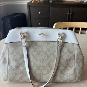 Coach Beige and White Signature Shoulder Bag